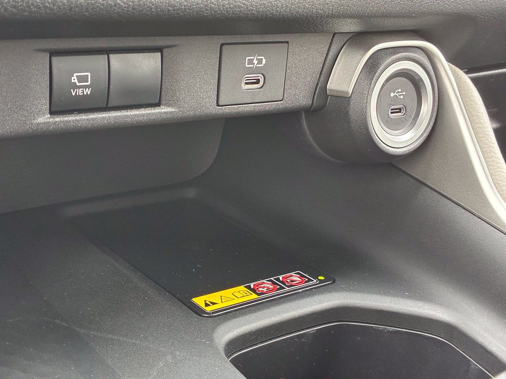 Used 2025 Toyota Grand Highlander AWD image 25