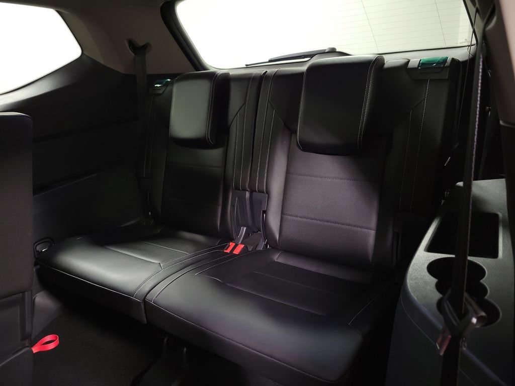Used 2023 Volkswagen Atlas SE AWD/4WD image 25