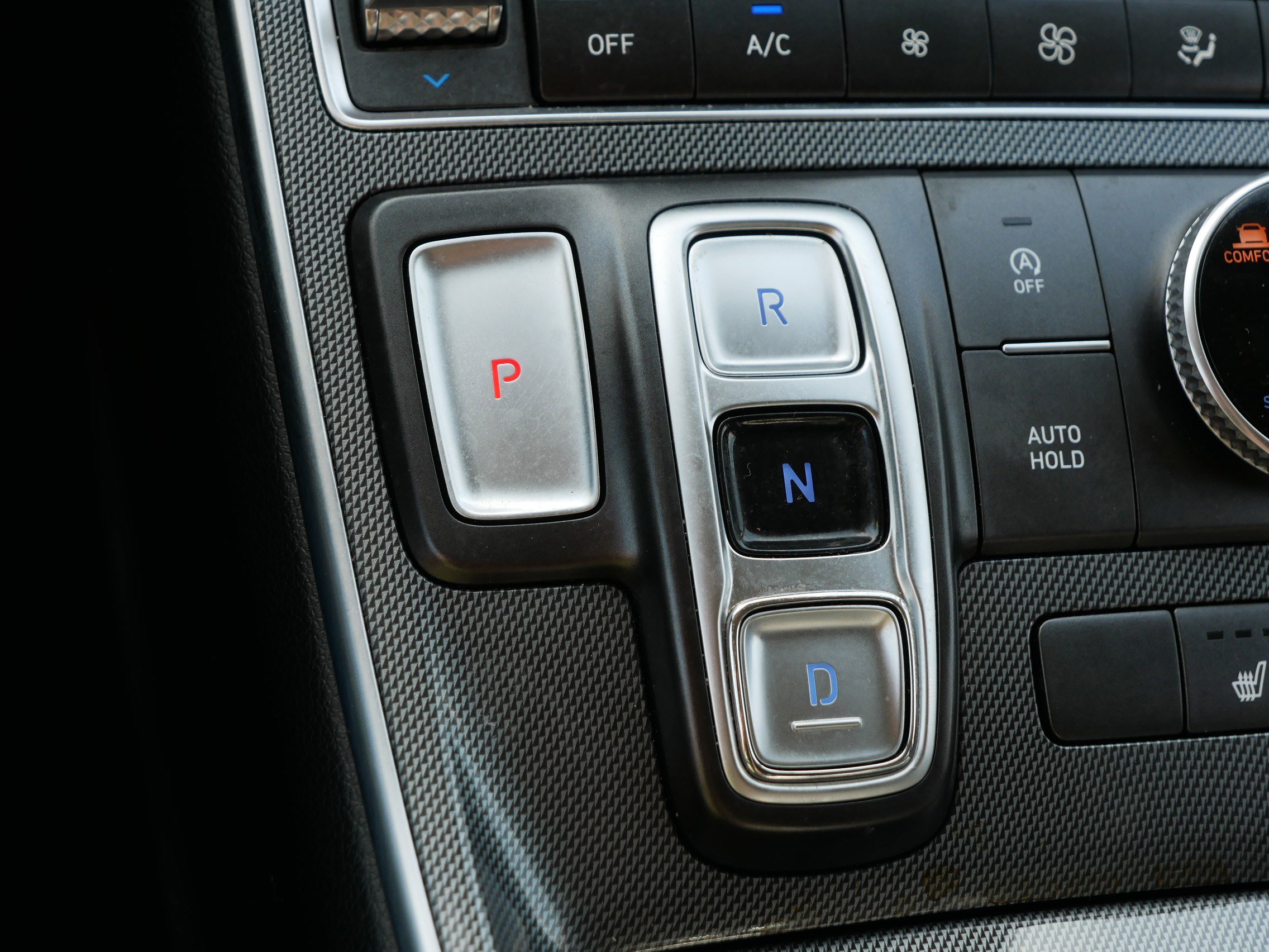 Used 2023 Hyundai Santa Fe SEL w/ Cargo Package image 24