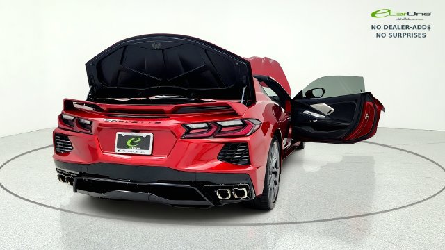 Used 2024 Chevrolet Corvette Stingray Preferred Conv w/ Z51 Performance Package RWD image 19