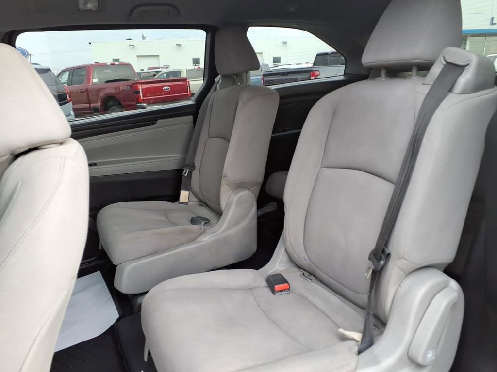 Used 2019 Honda Odyssey LX image 11