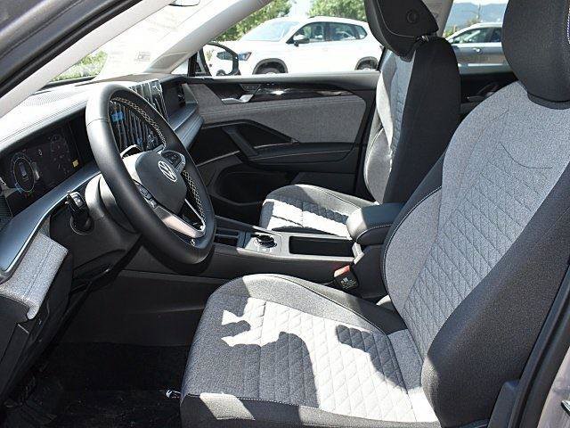 New 2025 Volkswagen Tiguan S image 7