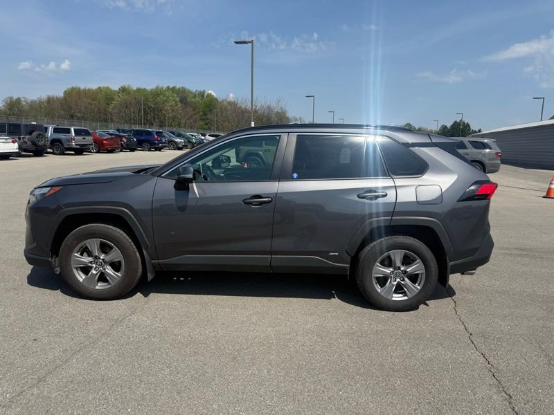 Used 2024 Toyota RAV4 XLE w/ Convenience Package AWD/4WD image 9