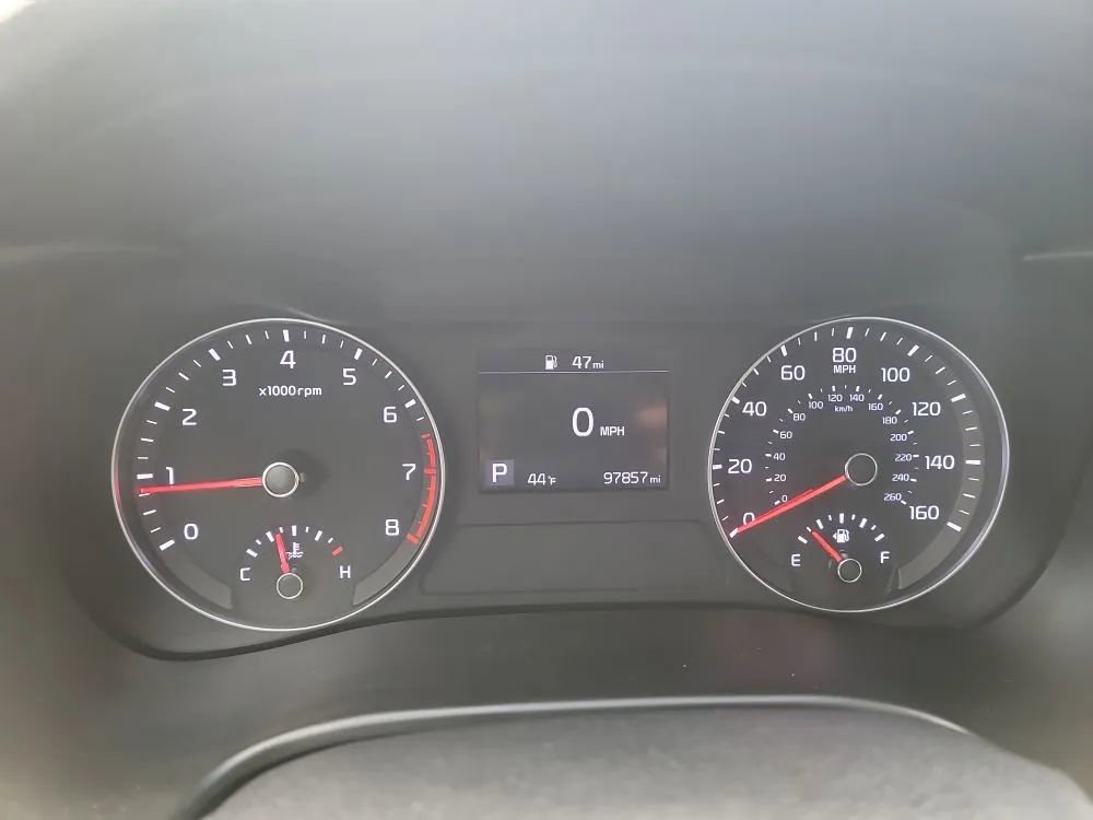 Used 2020 Kia Forte LXS FWD image 14