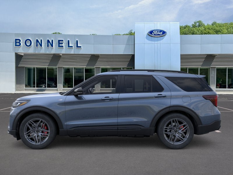 New 2026 Ford Explorer ST-Line w/ ST-Line Street Pack AWD/4WD image 3