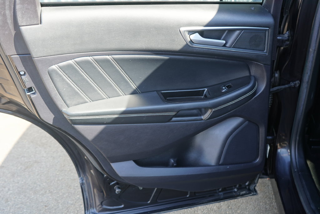 Used 2019 Ford Edge ST w/ Equipment Group 401A AWD/4WD image 29
