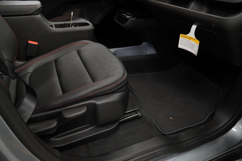 New 2027 Chevrolet Bolt RS w/ Technology Package FWD image 29