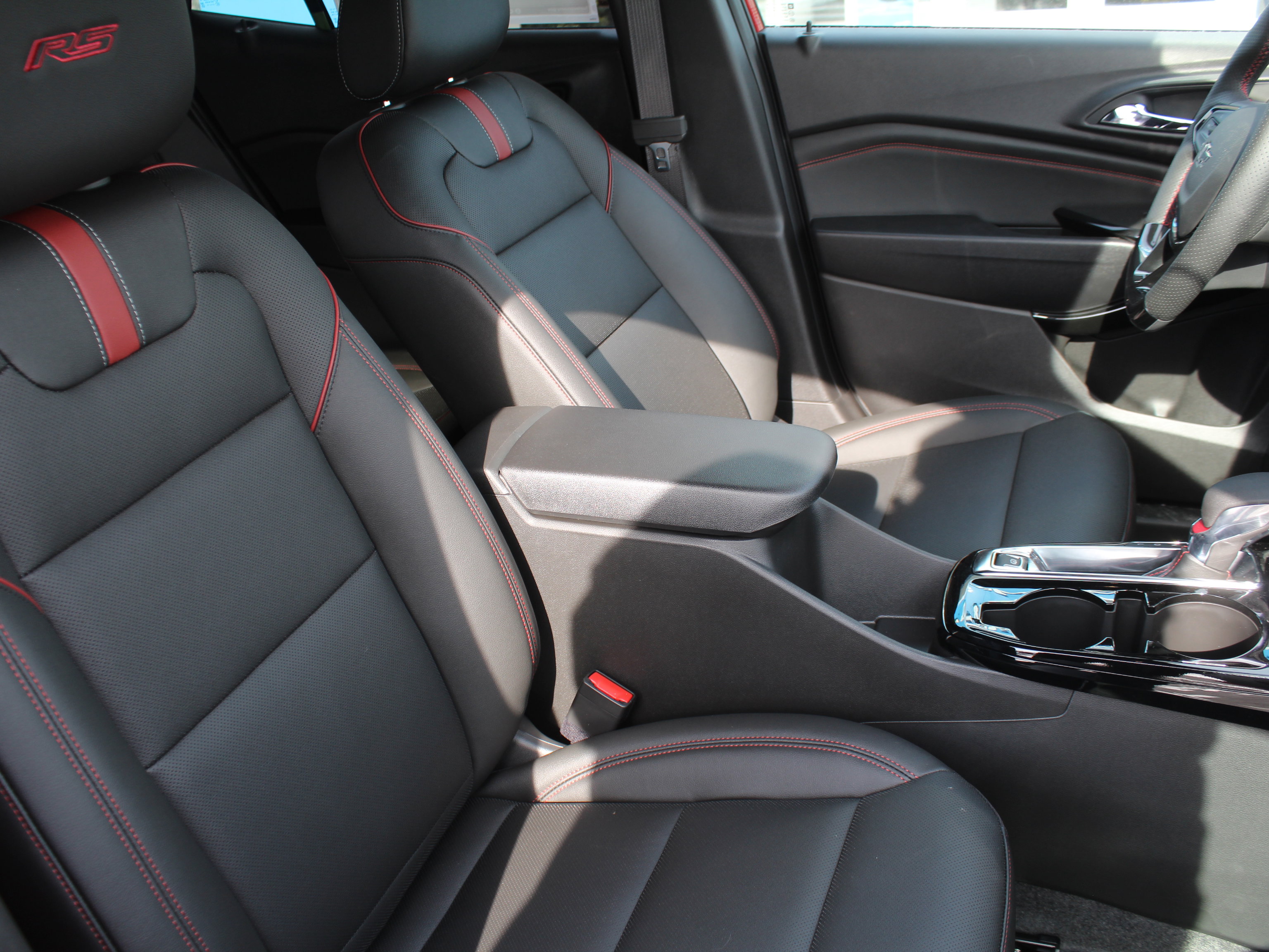 New 2026 Chevrolet Trax RS image 15