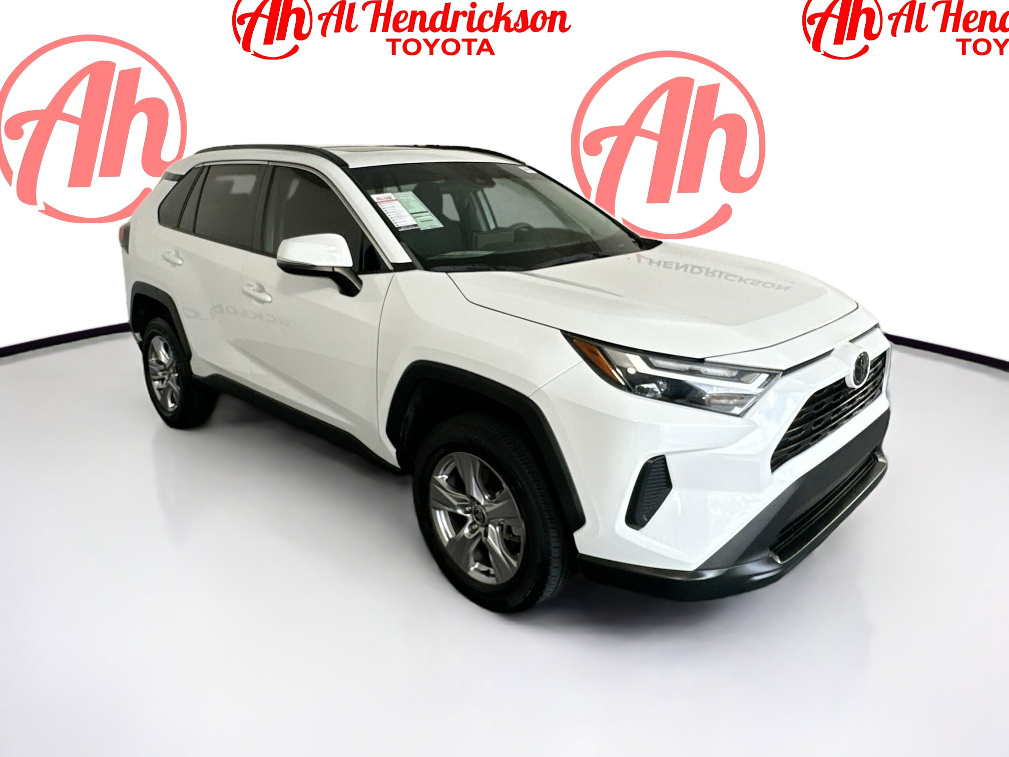 Used 2022 Toyota RAV4 XLE