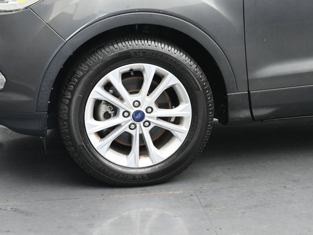 Used 2017 Ford Escape SE w/ SE Leather Comfort Package image 12