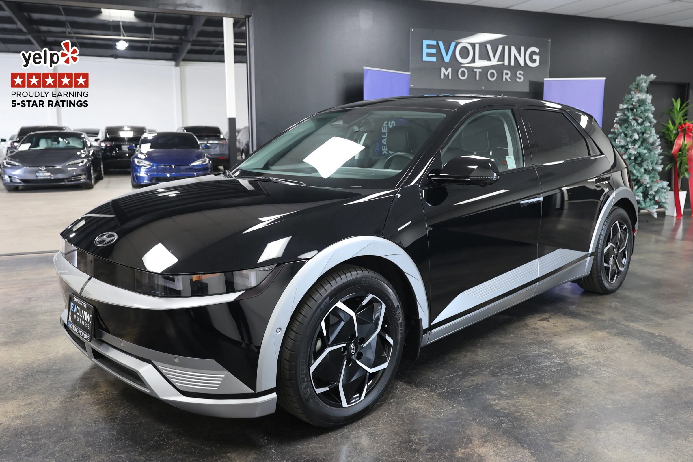 Used 2024 Hyundai Ioniq 5 Limited image 1