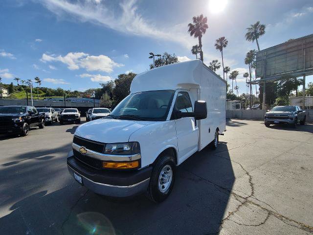 Used 2022 Chevrolet Express 3500 2D Chassis w/ Power Convenience Package image 4