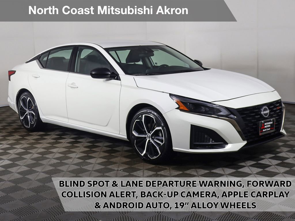 Used 2024 Nissan Altima 2.5 SR