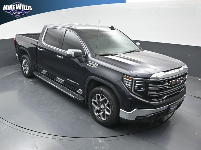 Used 2023 GMC Sierra 1500 SLT w/ SLT Premium Package AWD/4WD image 9