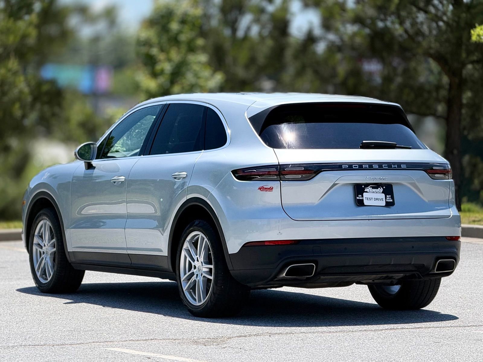 Used 2020 Porsche Cayenne AWD/4WD image 10