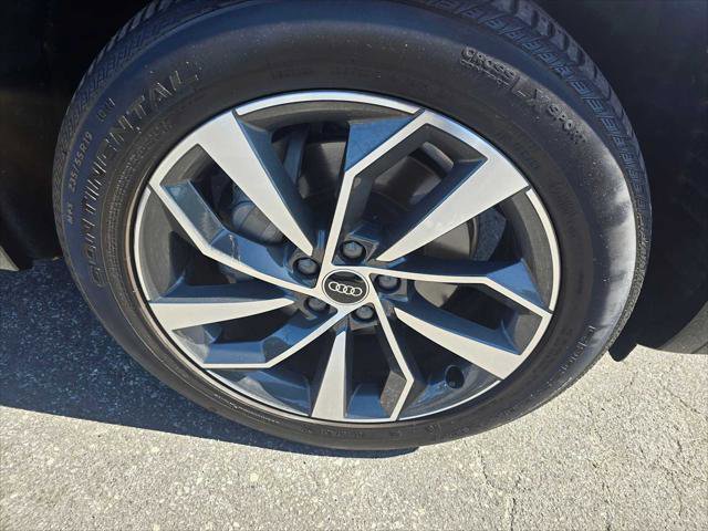 Used 2023 Audi Q5 2.0T Premium Plus w/ Premium Plus Package image 9