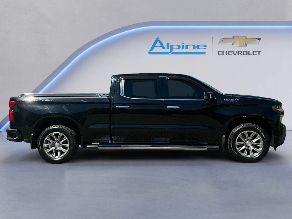 Used 2019 Chevrolet Silverado 1500 High Country w/ Technology Package AWD/4WD image 6