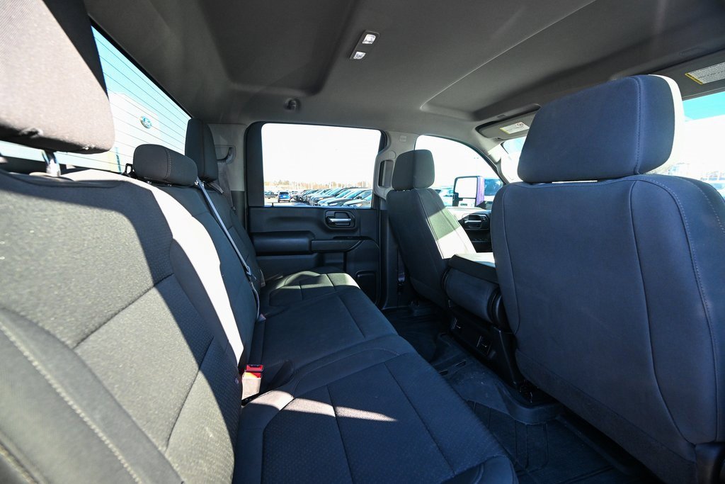 Used 2022 Chevrolet Silverado 2500 Custom w/ Custom Value Package image 26