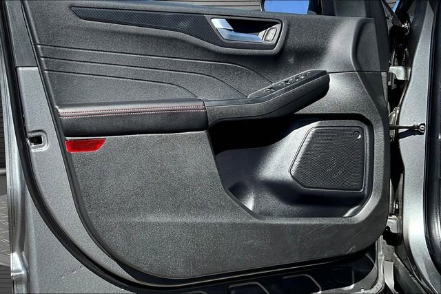 Used 2025 Ford Escape ST-Line Select image 19