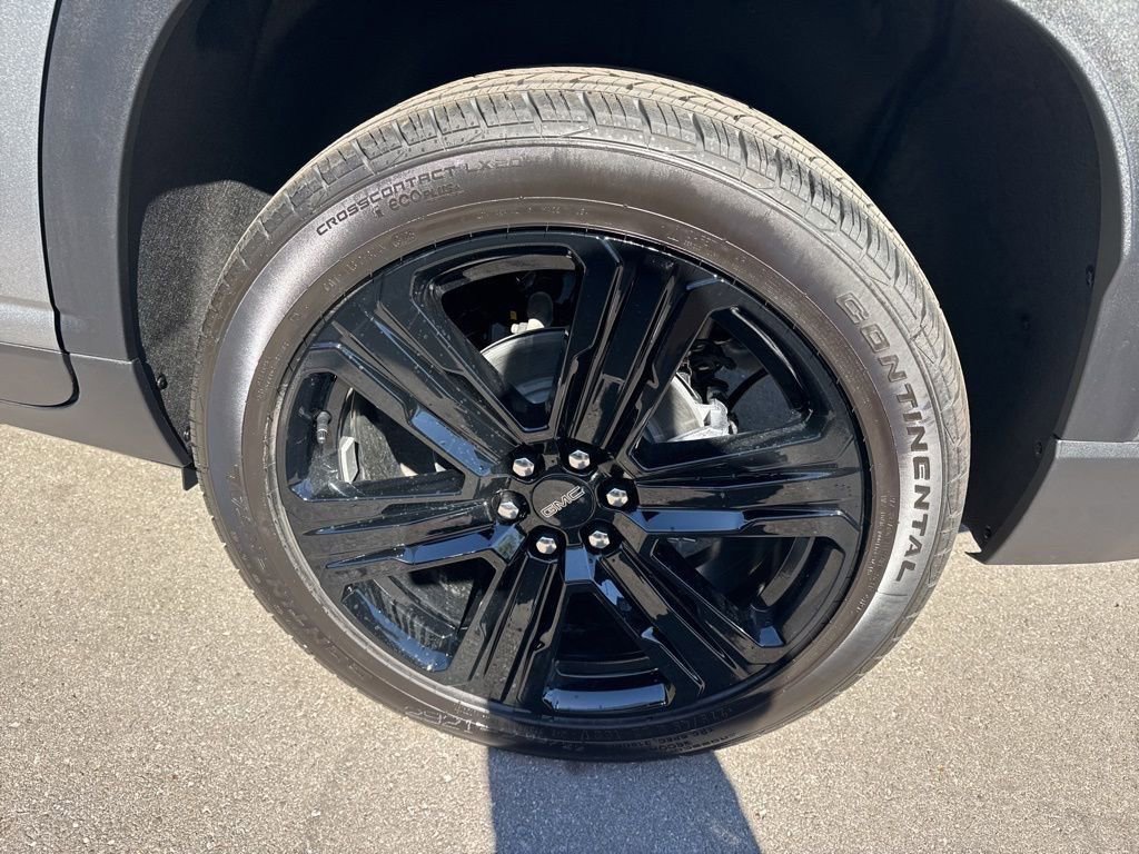 New 2026 GMC Acadia Elevation w/ Black Edition image 36