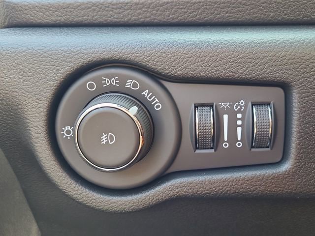 New 2026 Chrysler Pacifica Pinnacle image 23
