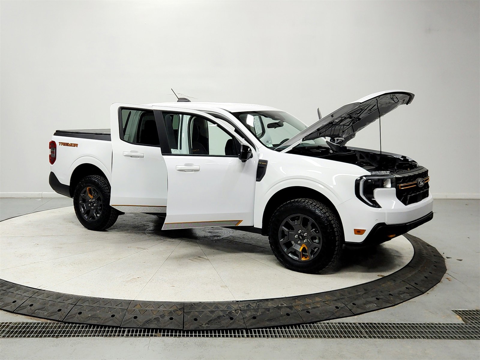 Used 2025 Ford Maverick Tremor image 9