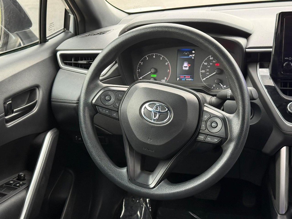 Certified 2024 Toyota Corolla Cross AWD Hybrid image 15