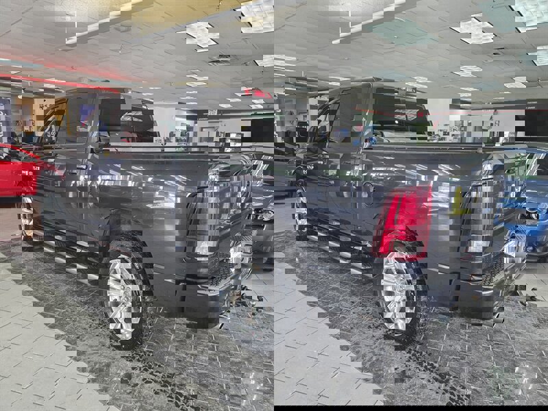 Used 2015 RAM 1500 Sport w/ Sport Premium Group image 7