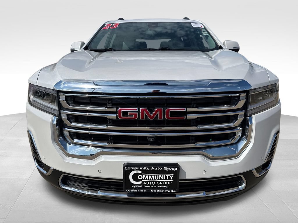 Certified 2023 GMC Acadia SLT w/ Technology Package AWD/4WD image 9