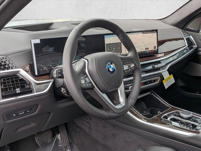 New 2026 BMW X5 xDrive50e w/ Premium Package AWD/4WD image 3