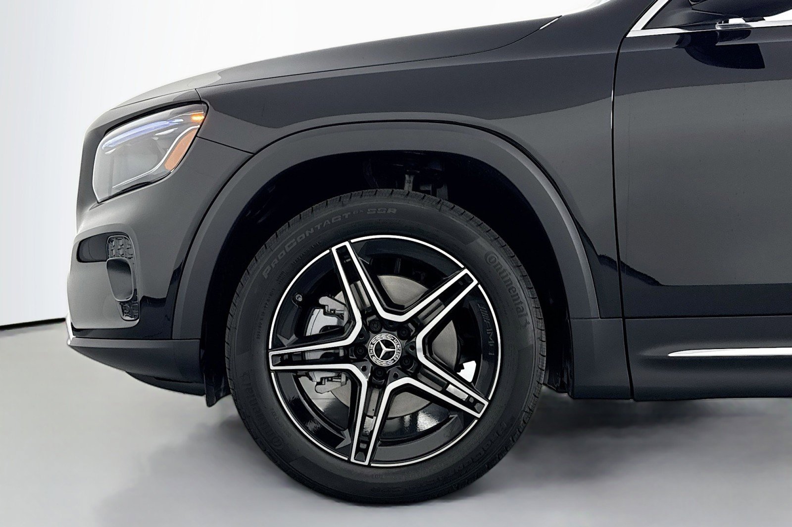 New 2026 Mercedes-Benz GLB 250 image 10