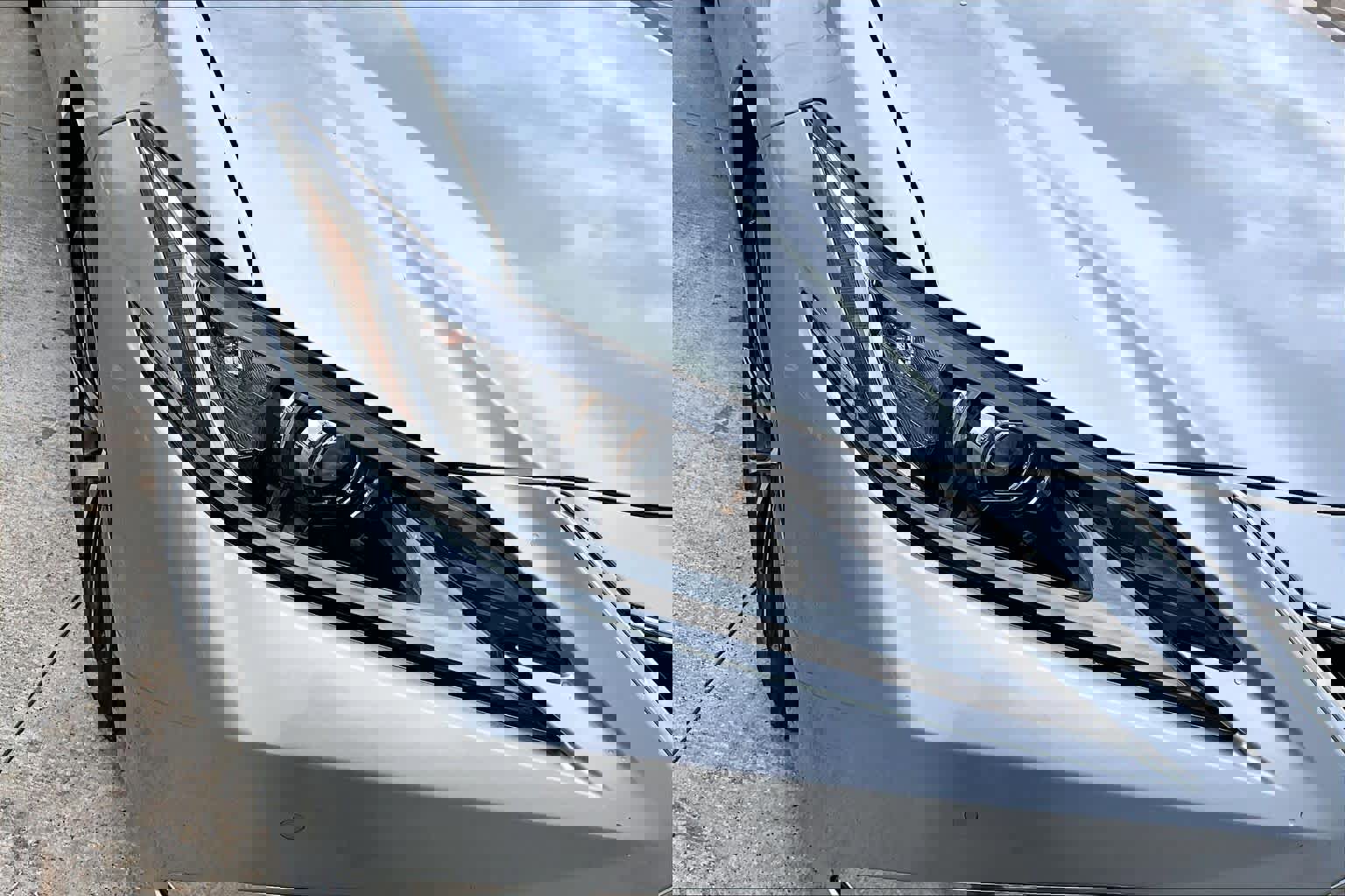 Used 2025 Lexus ES 300h w/ Premium Package image 28