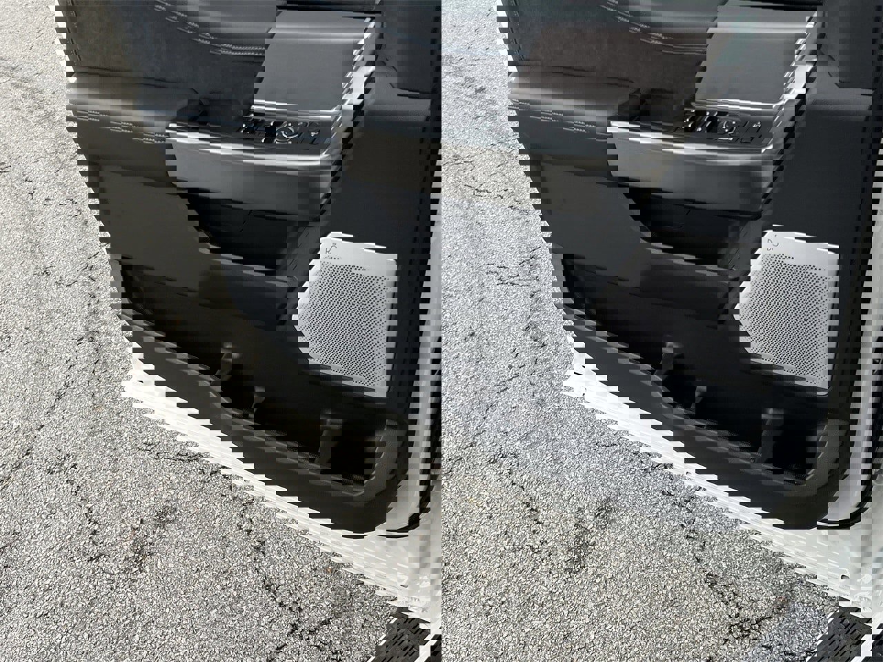 New 2026 Ford F350 Platinum image 22