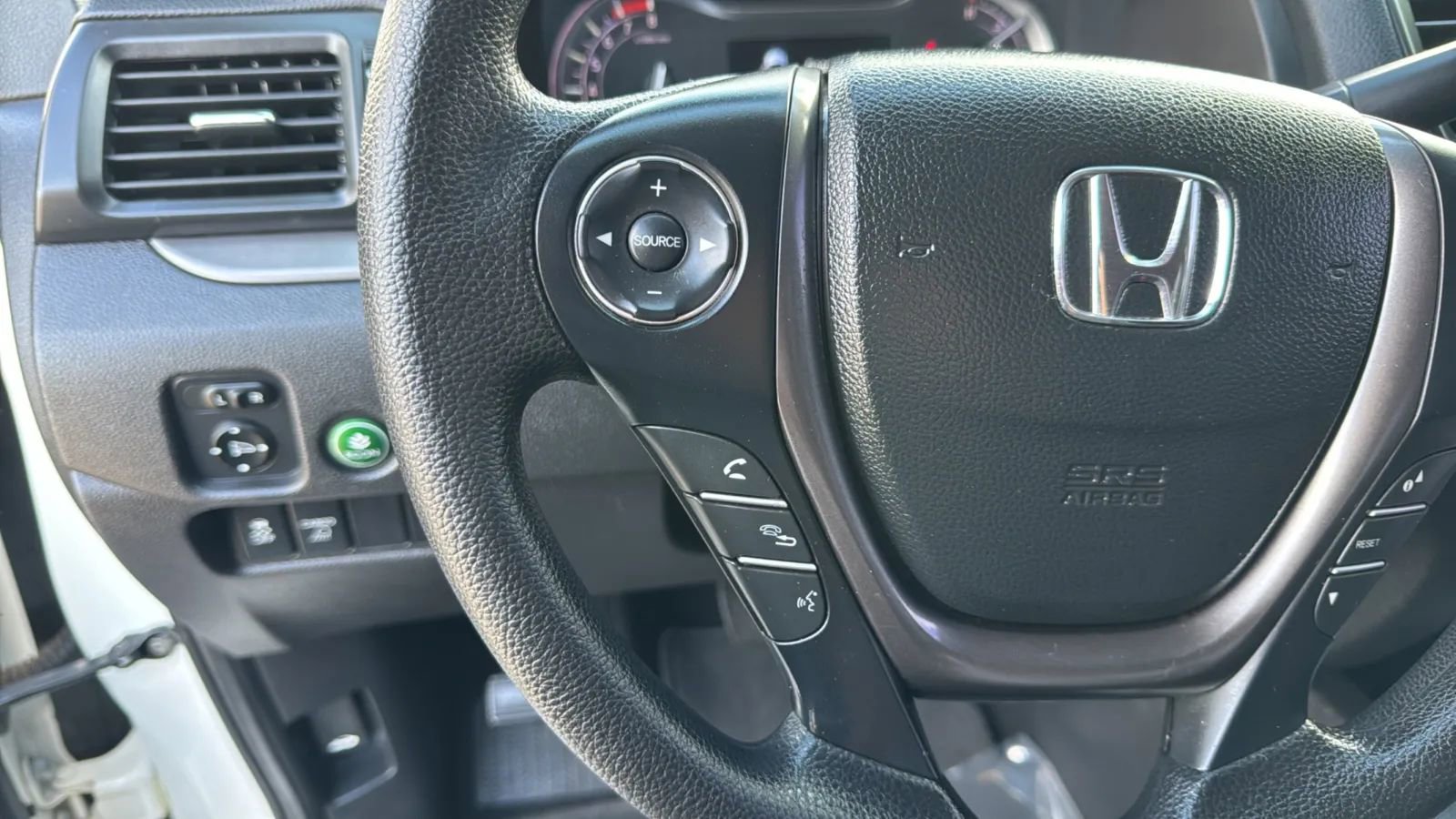 Used 2018 Honda Ridgeline Sport image 27