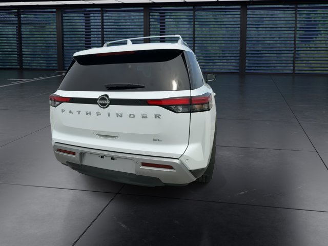Used 2025 Nissan Pathfinder SL FWD image 7
