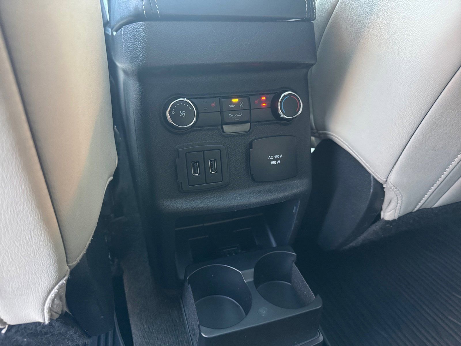 Used 2017 Ford Explorer Platinum image 21