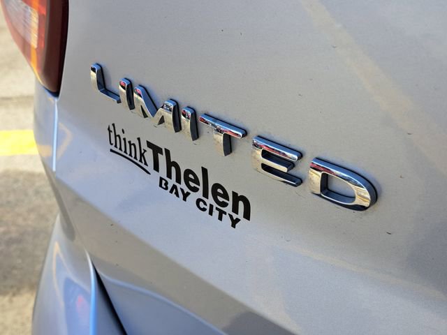 Used 2018 Ford Explorer Limited image 29