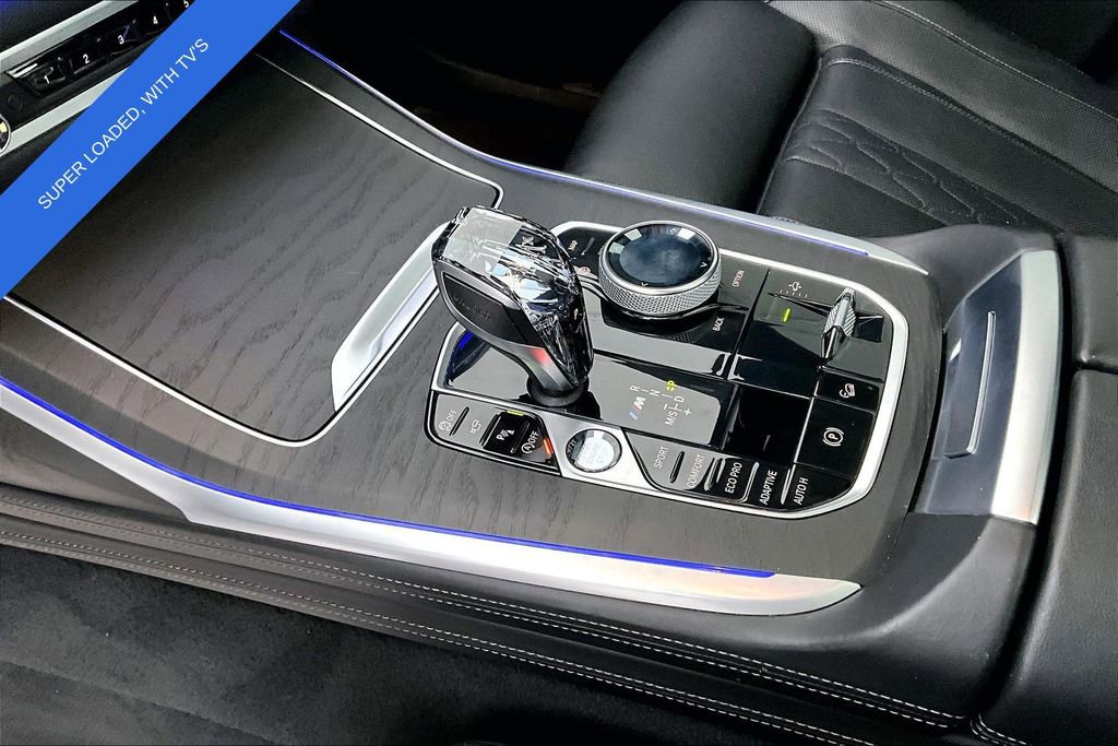 Used 2020 BMW X7 M50i image 19