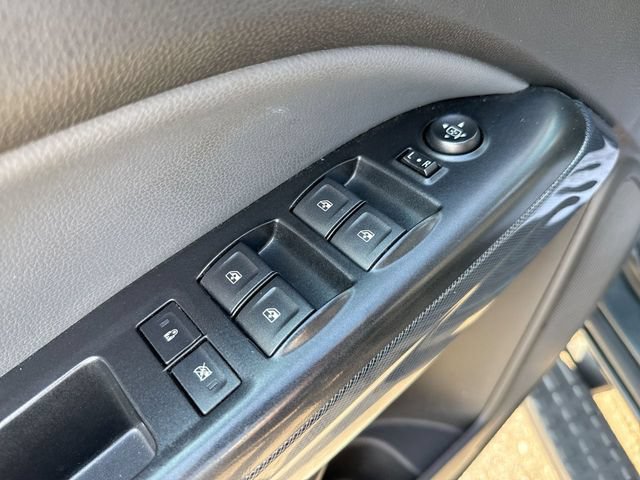 Used 2017 Chevrolet Colorado Z71 AWD/4WD image 13