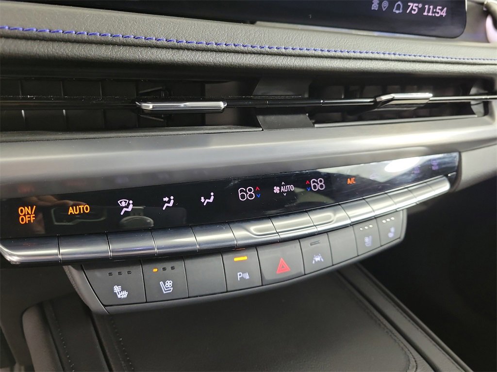 Certified 2024 Cadillac XT4 Sport image 28