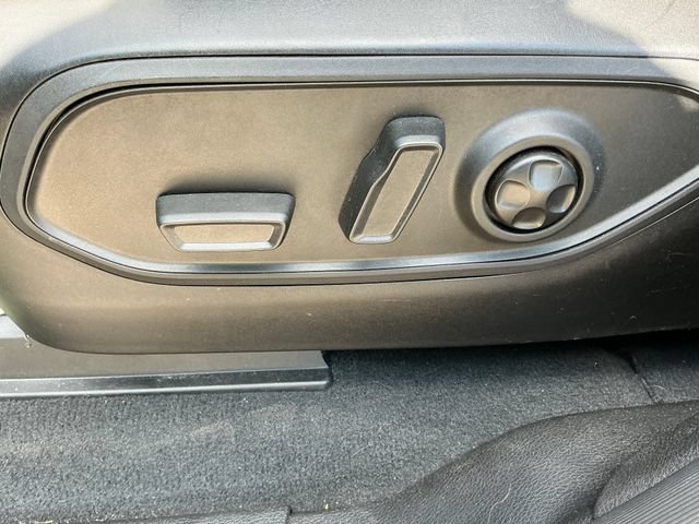 Used 2024 Jeep Grand Cherokee Laredo X w/ Luxury Tech Group I AWD/4WD image 13
