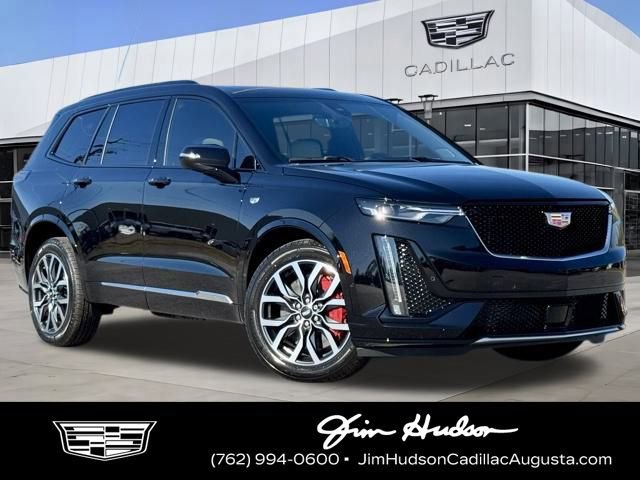 New 2025 Cadillac XT6 Sport w/ Technology Package