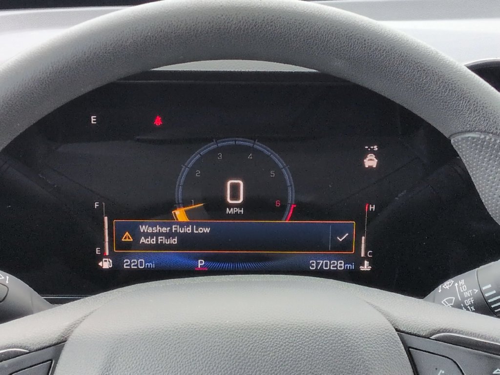 Used 2025 Chevrolet TrailBlazer LT FWD image 14