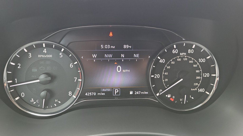 Used 2023 INFINITI QX80 Premium Select w/ All-Season Package AWD/4WD image 32