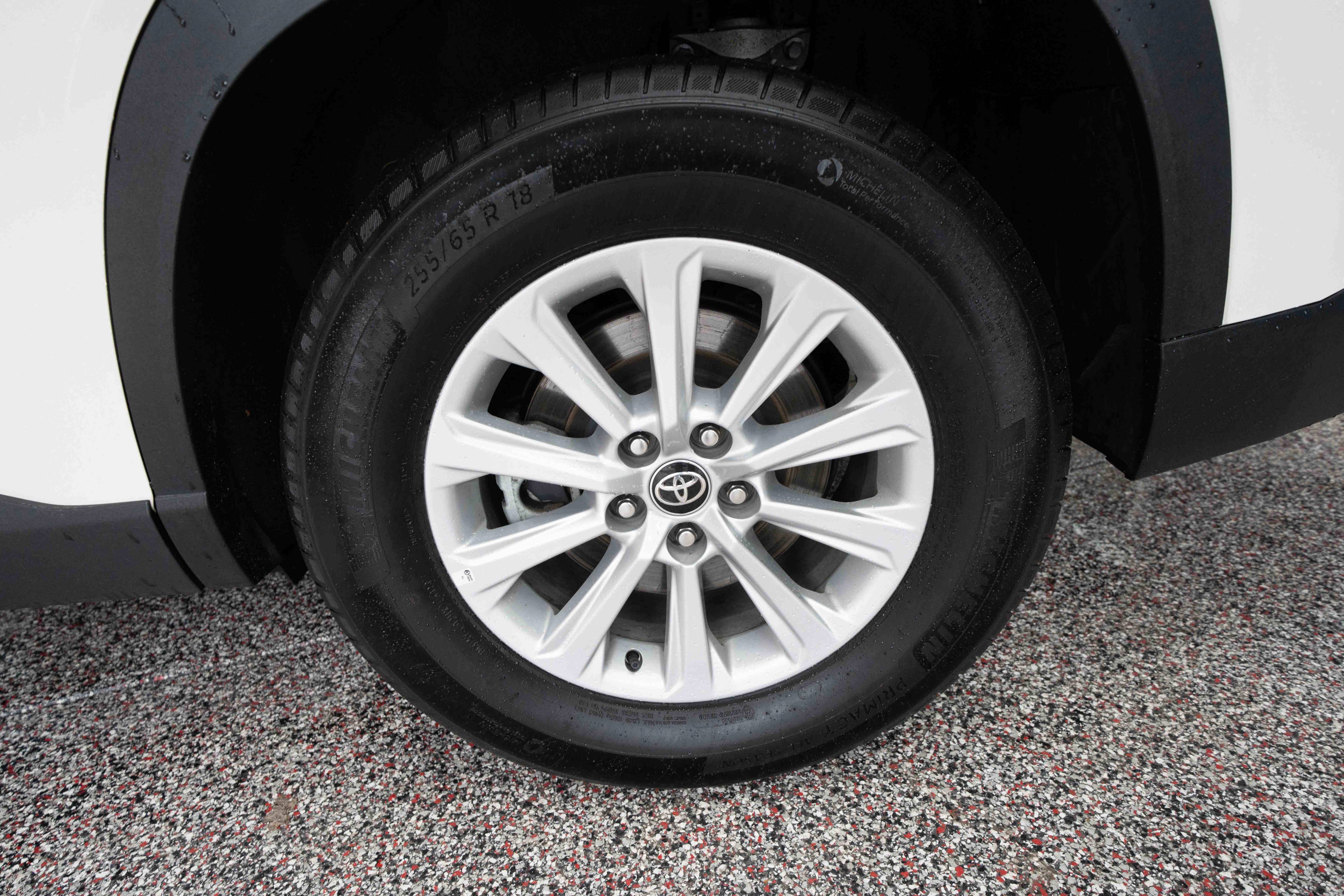 Used 2024 Toyota Grand Highlander XLE image 30