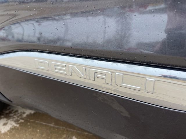 Used 2018 GMC Acadia Denali w/ Technology Package image 9