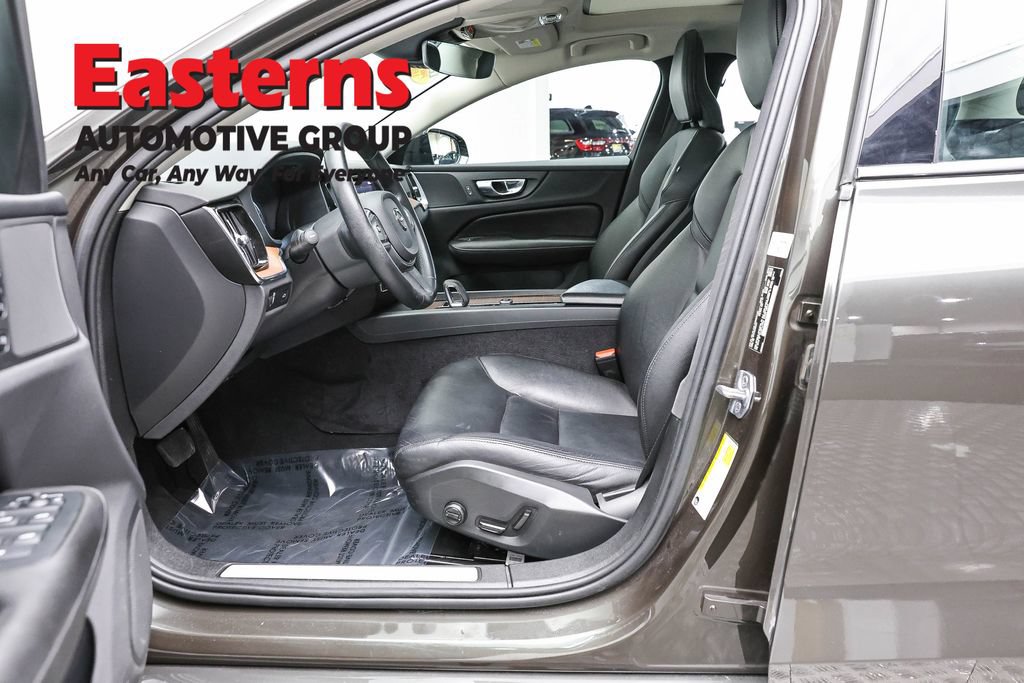 Used 2022 Volvo S60 B5 Inscription AWD/4WD image 16