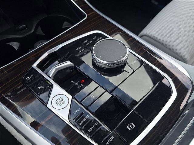 Used 2025 BMW X5 sDrive40i w/ Premium Package RWD image 14