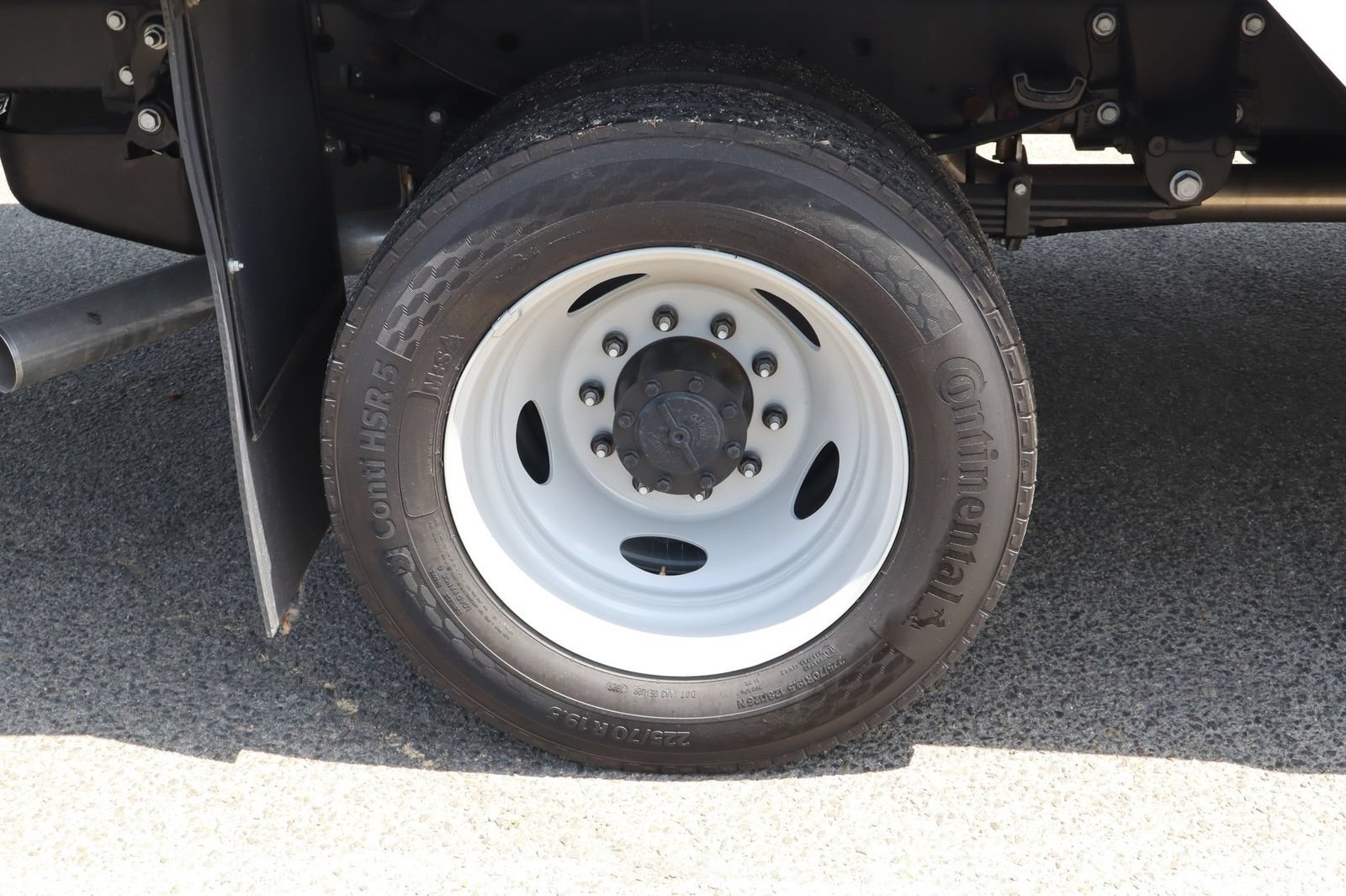New 2026 Ford F550 4x4 Regular Cab Super Duty image 11
