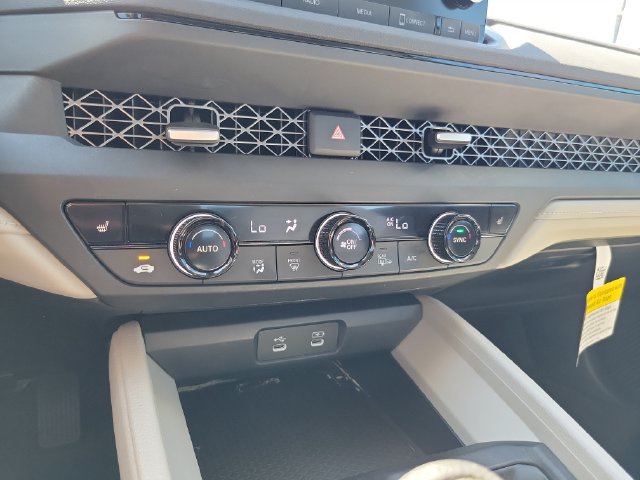 Certified 2024 Honda Accord EX image 20